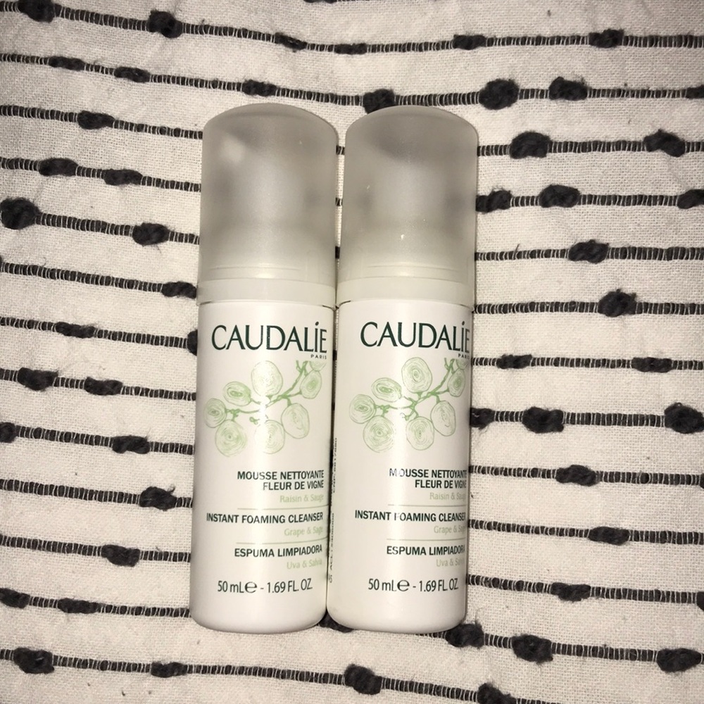 2 mini caudalie cleansers